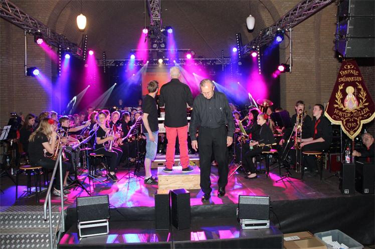 2013-06-07 Tipje van de sluier op verzoek van de v